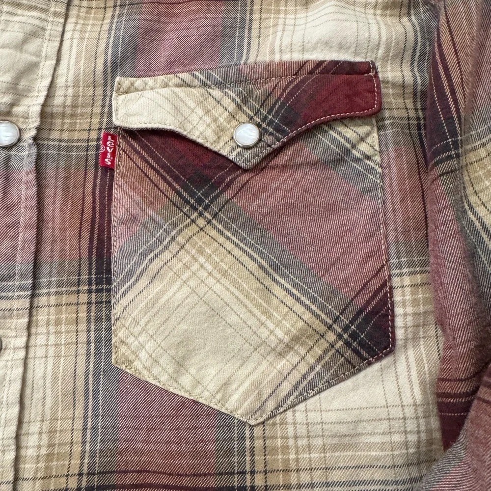 Levi's Red and Cream Plaid Snap Front Western Long Sleeve Shirt Country Cowboy